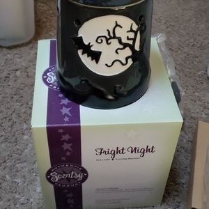 Scentsy Fright Night Warmer